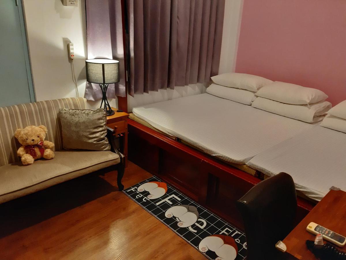 Appartement Gratitude à Tainan Extérieur photo